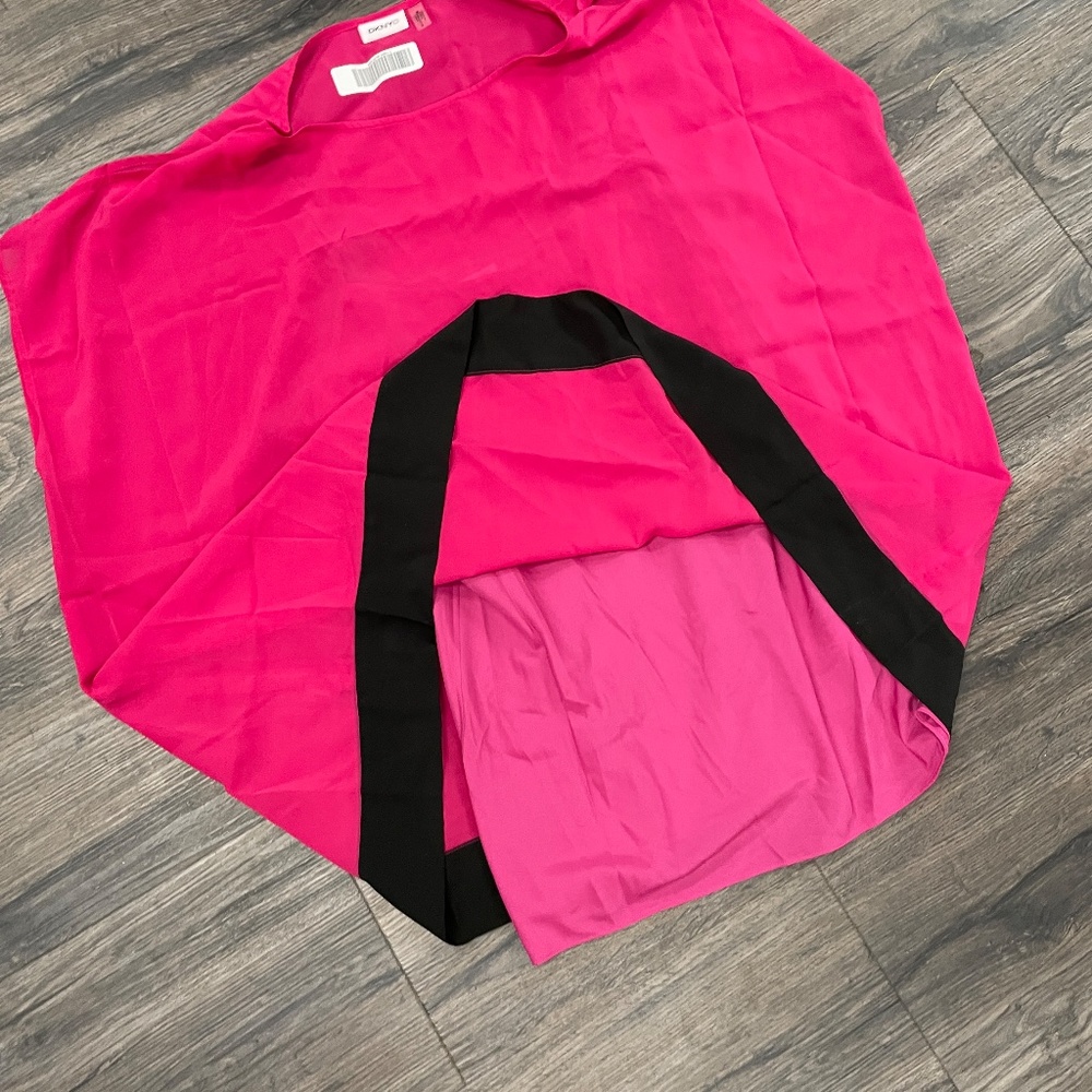 Beautiful DKNY Silk Top - Picture 5 of 5